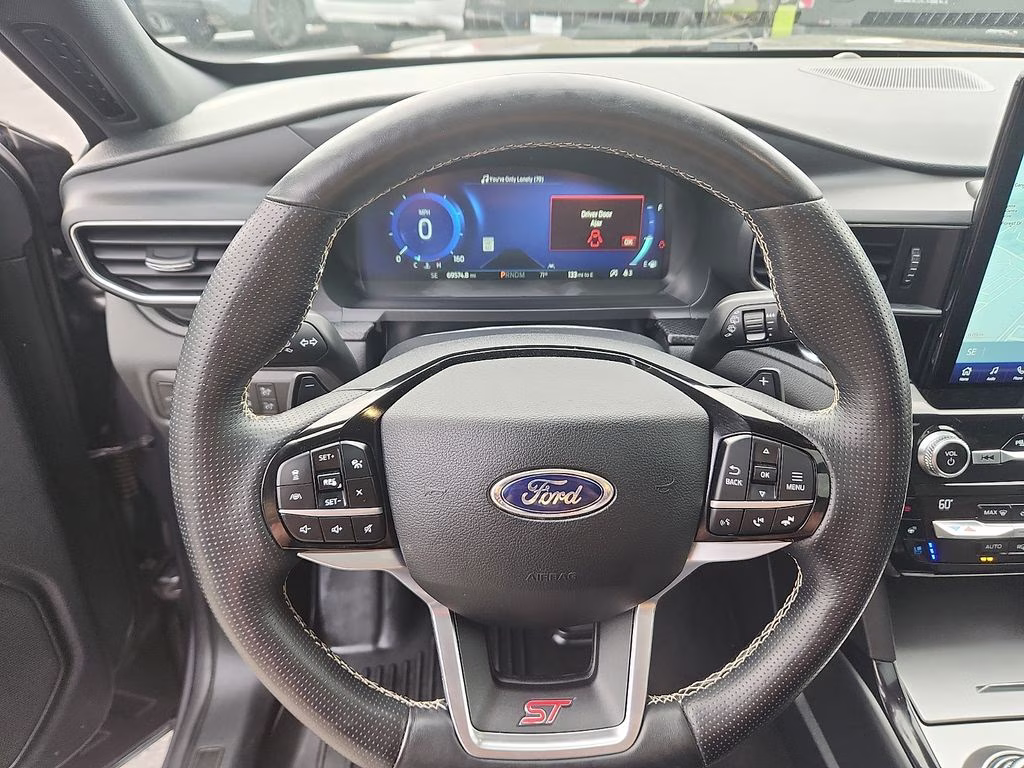 2021 Gray Metallic Ford Explorer ST 4X4 SUV