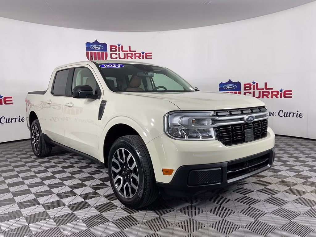 2024 Terrain Ford Maverick Lariat FWD Truck