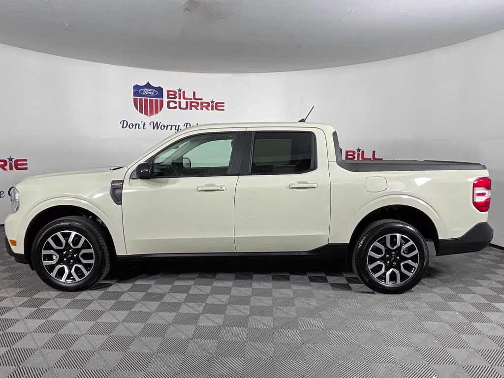 2024 Terrain Ford Maverick Lariat FWD Truck