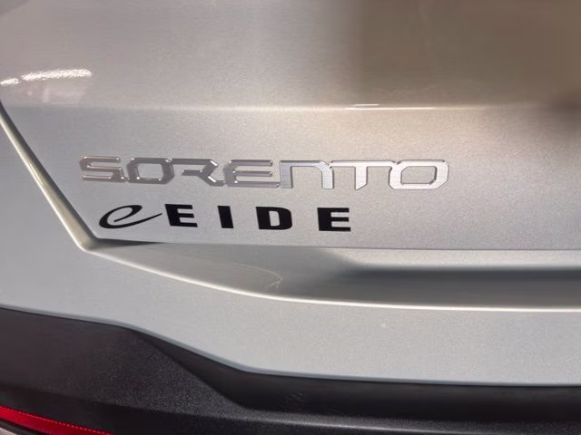 2026 Ivory Silver Kia Sorento S AWD SUV