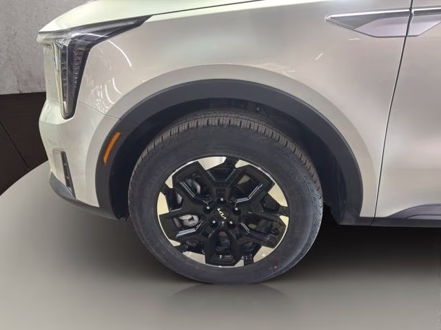 2026 Ivory Silver Kia Sorento S AWD SUV