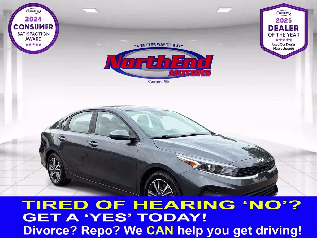 2023 Gravity Gray Kia Forte LXS FWD Sedan