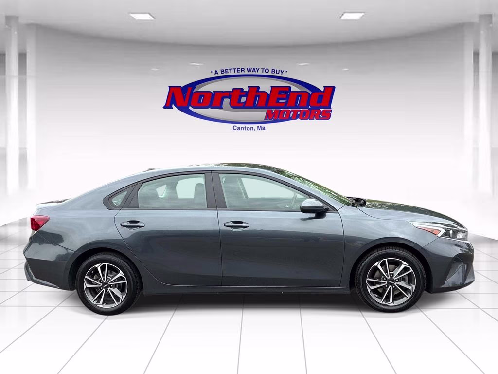 2023 Gravity Gray Kia Forte LXS FWD Sedan