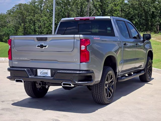 2026 Sterling Gray Metallic Chevrolet Silverado 1500 LT Trail Boss 4X4 Truck