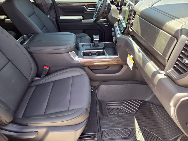 2026 Sterling Gray Metallic Chevrolet Silverado 1500 LT Trail Boss 4X4 Truck