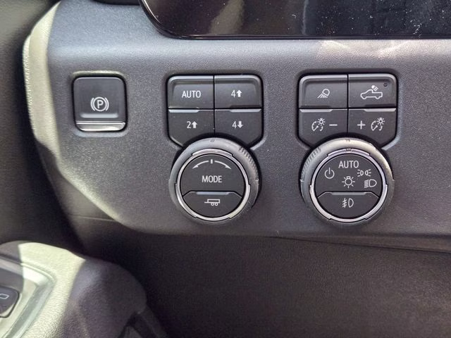 2026 Sterling Gray Metallic Chevrolet Silverado 1500 LT Trail Boss 4X4 Truck
