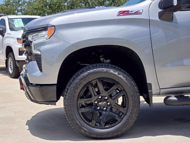 2026 Sterling Gray Metallic Chevrolet Silverado 1500 LT Trail Boss 4X4 Truck