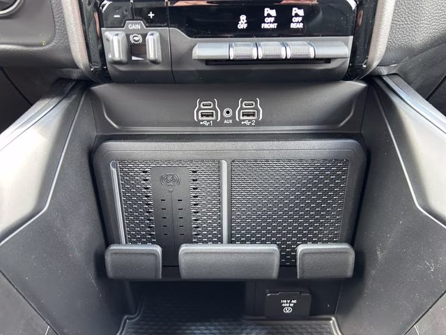 2026 Bright White Clearcoat Ram 1500 Big Horn 4X4 Truck