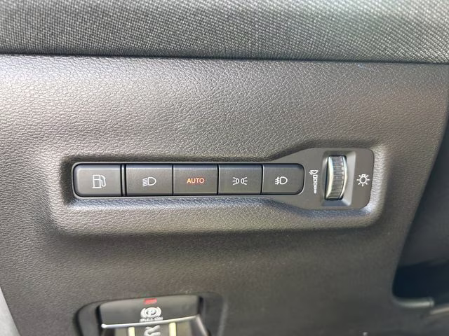 2026 Sting-Gray Clearcoat Jeep Cherokee Laredo 4X4 SUV