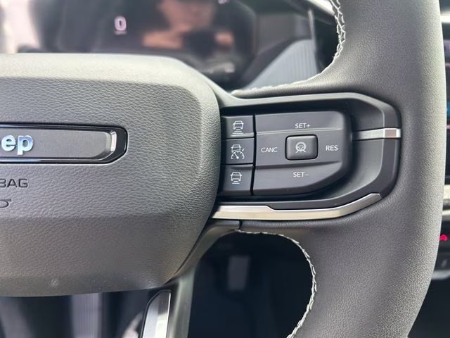 2026 Sting-Gray Clearcoat Jeep Cherokee Laredo 4X4 SUV