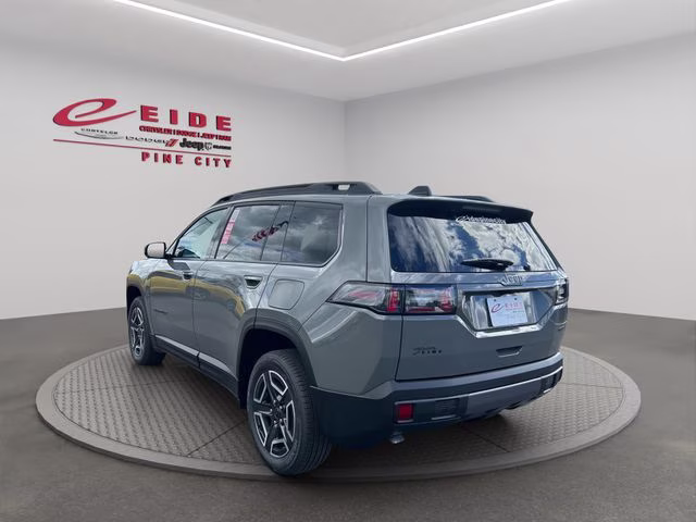 2026 Sting-Gray Clearcoat Jeep Cherokee Laredo 4X4 SUV