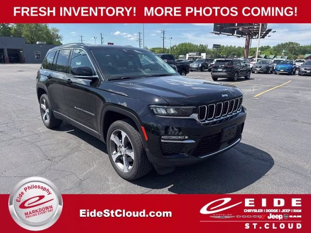 2023 Jeep Grand Cherokee Limited 4x4's photo