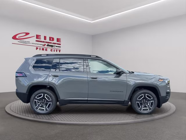 2026 Sting-Gray Clearcoat Jeep Cherokee Laredo 4X4 SUV