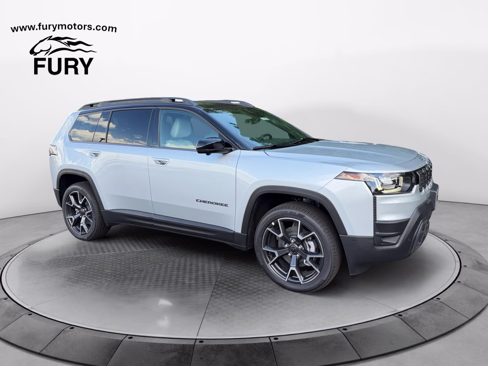 2026 Silver Zynith Clearcoat Jeep Cherokee Overland 4X4 SUV