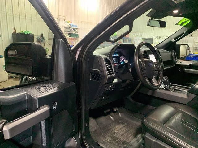 2019 Black Metallic Ford F-150 XLT 4X4 Truck