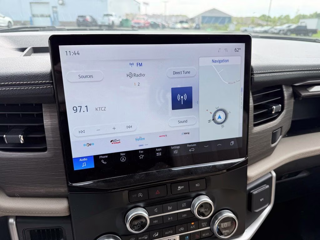 2024 Gray Metallic Ford Expedition Max Limited 4X4 SUV