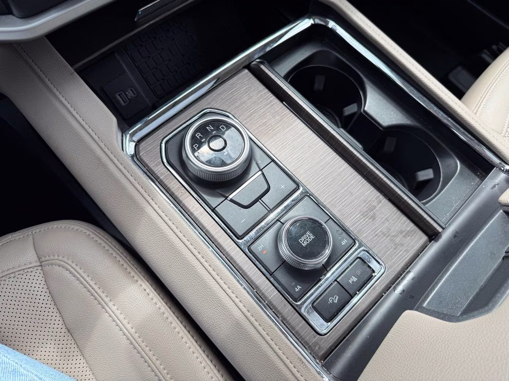 2024 Gray Metallic Ford Expedition Max Limited 4X4 SUV