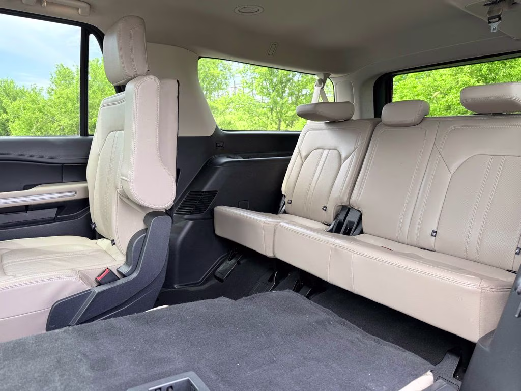 2024 Gray Metallic Ford Expedition Max Limited 4X4 SUV