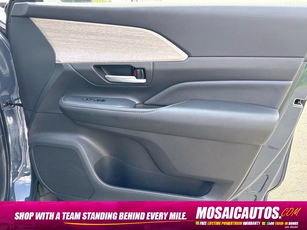 2025 Cloud Toyota Grand Highlander Platinum AWD SUV