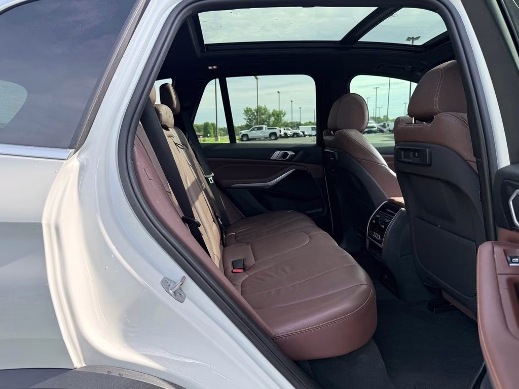 2019 Alpine White BMW X5 xDrive40i AWD SUV