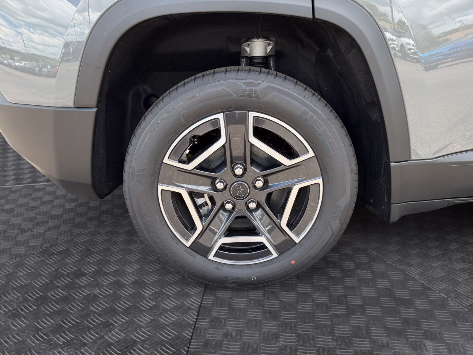 2026 Sting-Gray Clearcoat Jeep Cherokee Limited 4X4 SUV