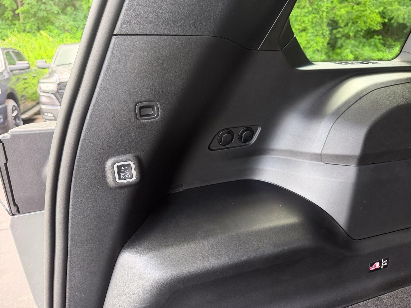 2026 Sting-Gray Clearcoat Jeep Cherokee Limited 4X4 SUV