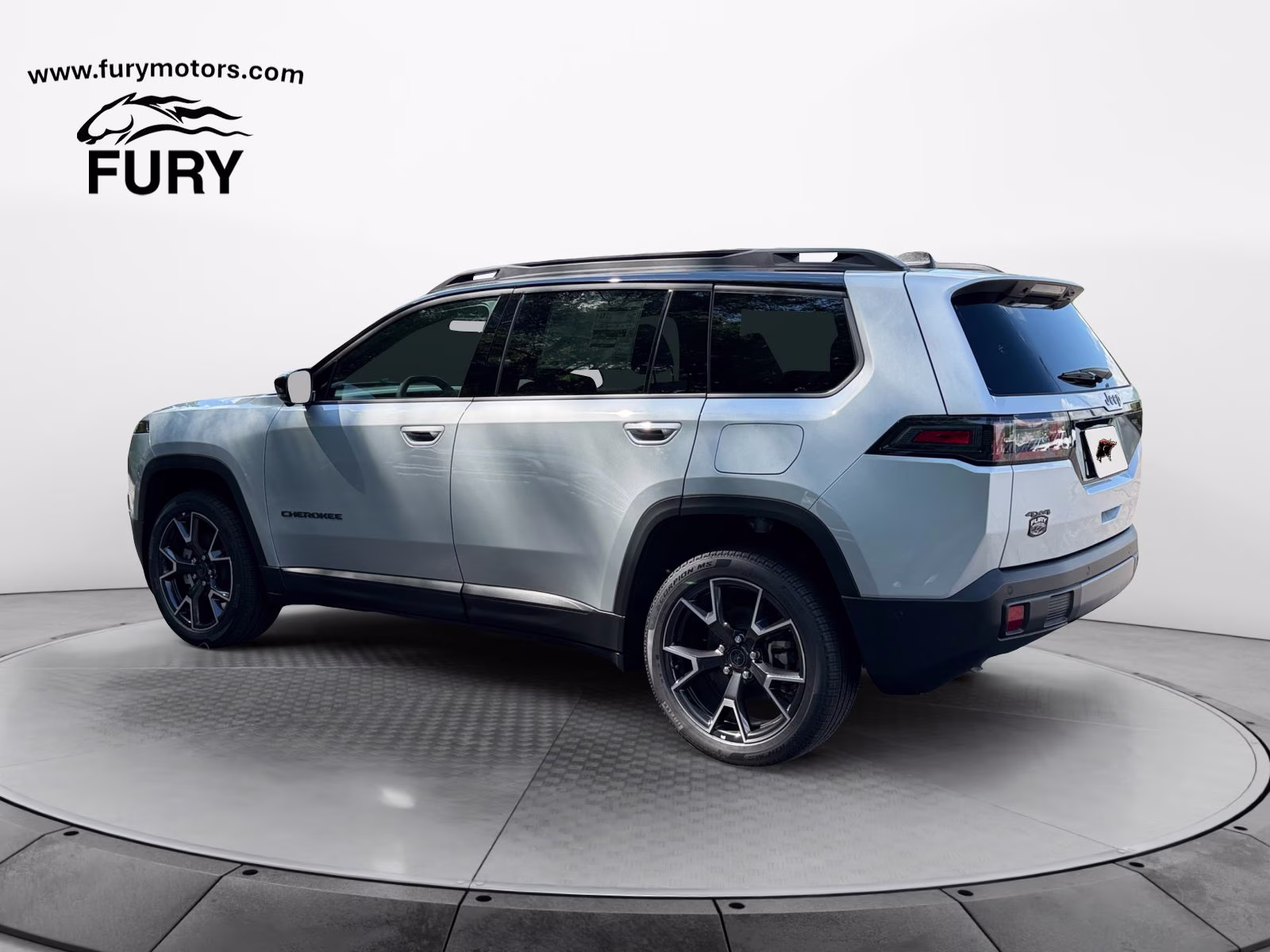 2026 Silver Zynith Clearcoat Jeep Cherokee Overland 4X4 SUV