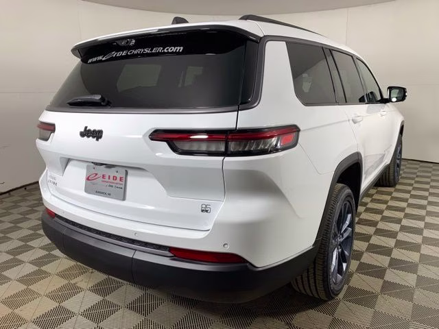 2026 Bright White Clearcoat Jeep Grand Cherokee L 85th Anniversary Edition 4X4 SUV