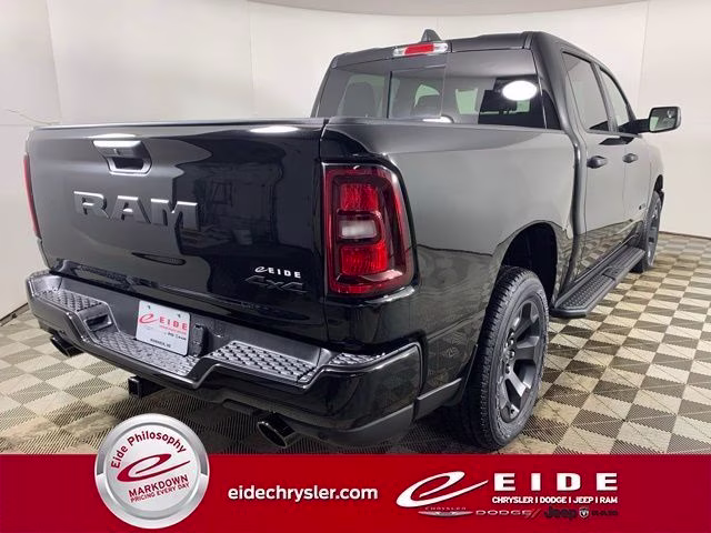 2026 Diamond Black Crystal Pearlcoat Ram 1500 Express 4X4 Truck