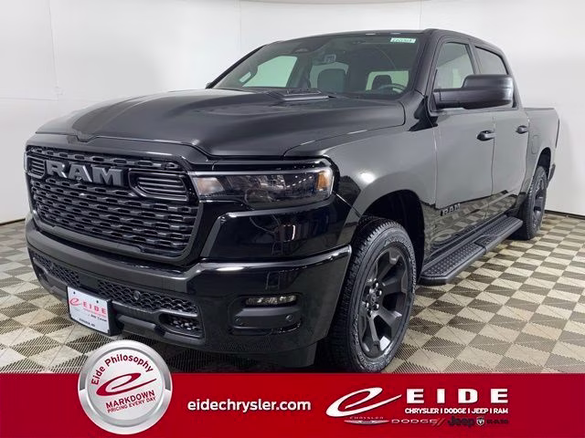 2026 Diamond Black Crystal Pearlcoat Ram 1500 Express 4X4 Truck