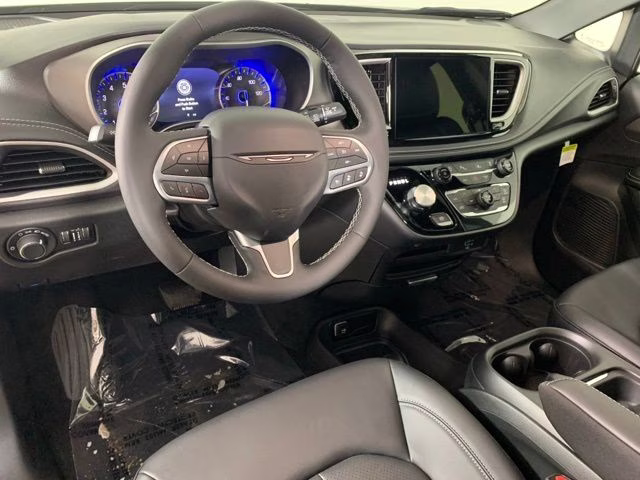 2027 Olive Green Pearlcoat Chrysler Pacifica Select AWD AWD Van