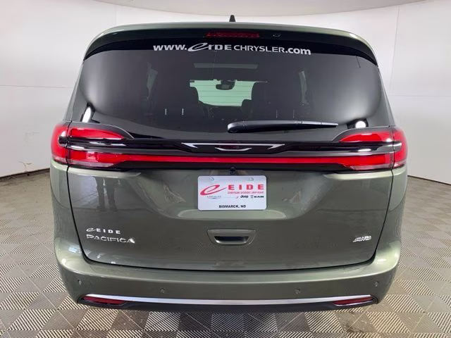 2027 Olive Green Pearlcoat Chrysler Pacifica Select AWD AWD Van