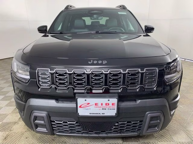2026 Diamond Black Crystal Pearlcoat Jeep Cherokee Limited 4X4 SUV