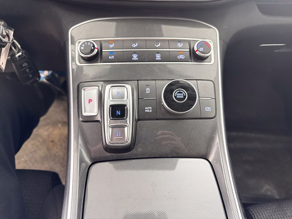 2022 Hampton Gray Hyundai Santa Fe SE FWD SUV