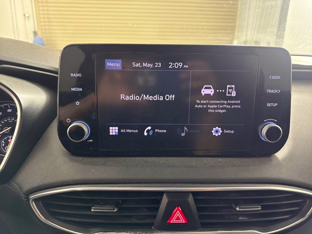 2022 Hampton Gray Hyundai Santa Fe SE FWD SUV