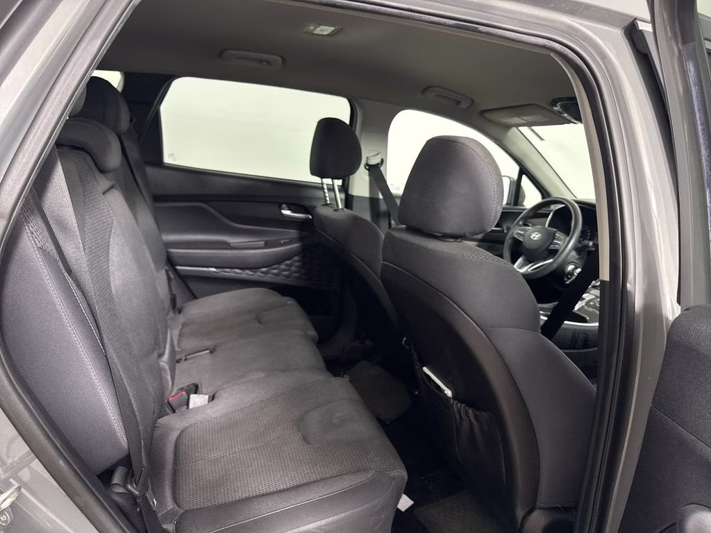 2022 Hampton Gray Hyundai Santa Fe SE FWD SUV