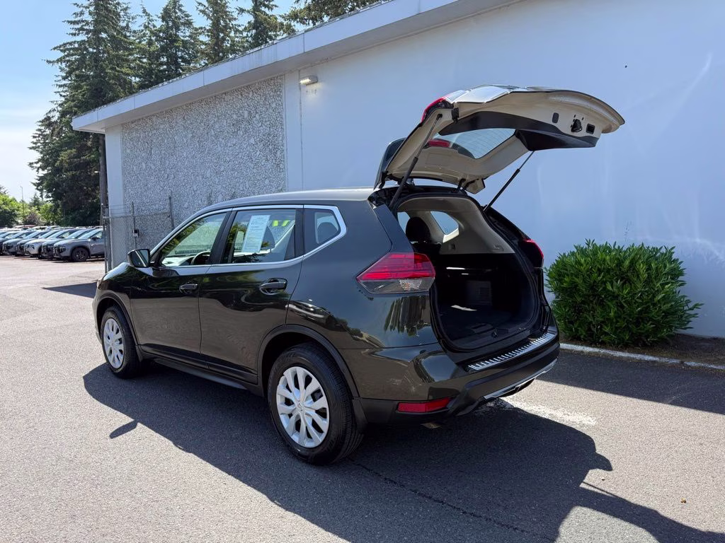 2017 Midnight Jade Nissan Rogue S FWD SUV