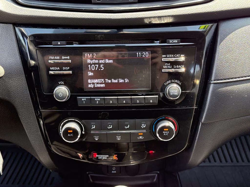 2017 Midnight Jade Nissan Rogue S FWD SUV