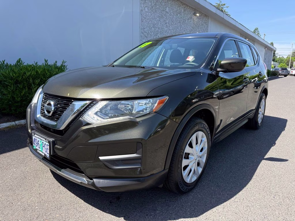 2017 Midnight Jade Nissan Rogue S FWD SUV