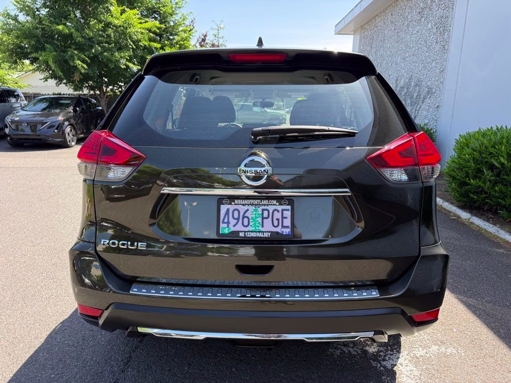 2017 Midnight Jade Nissan Rogue S FWD SUV