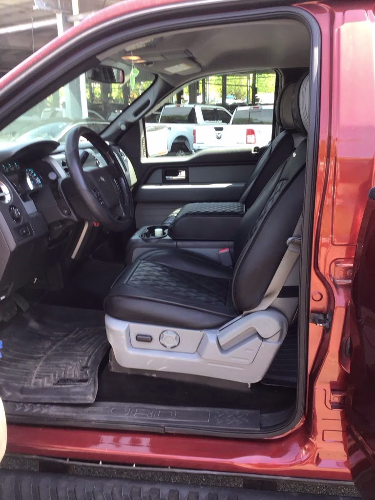 2014 Maroon Ford F-150 4X4 Truck