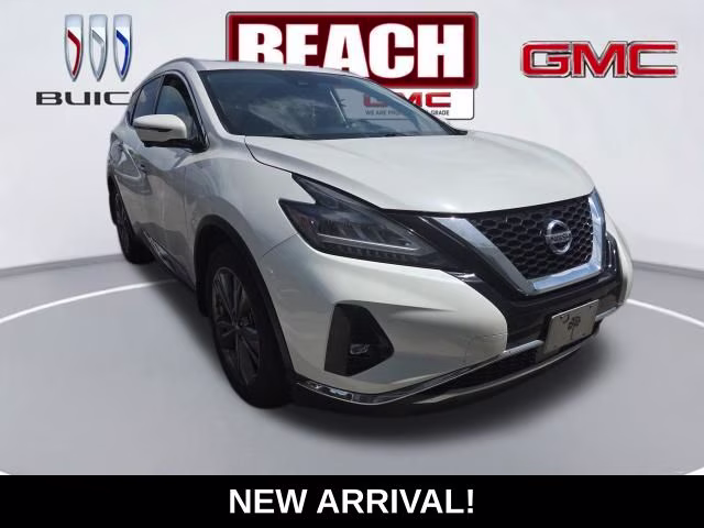 2019 Pearl White Tricoat Nissan Murano Platinum AWD SUV