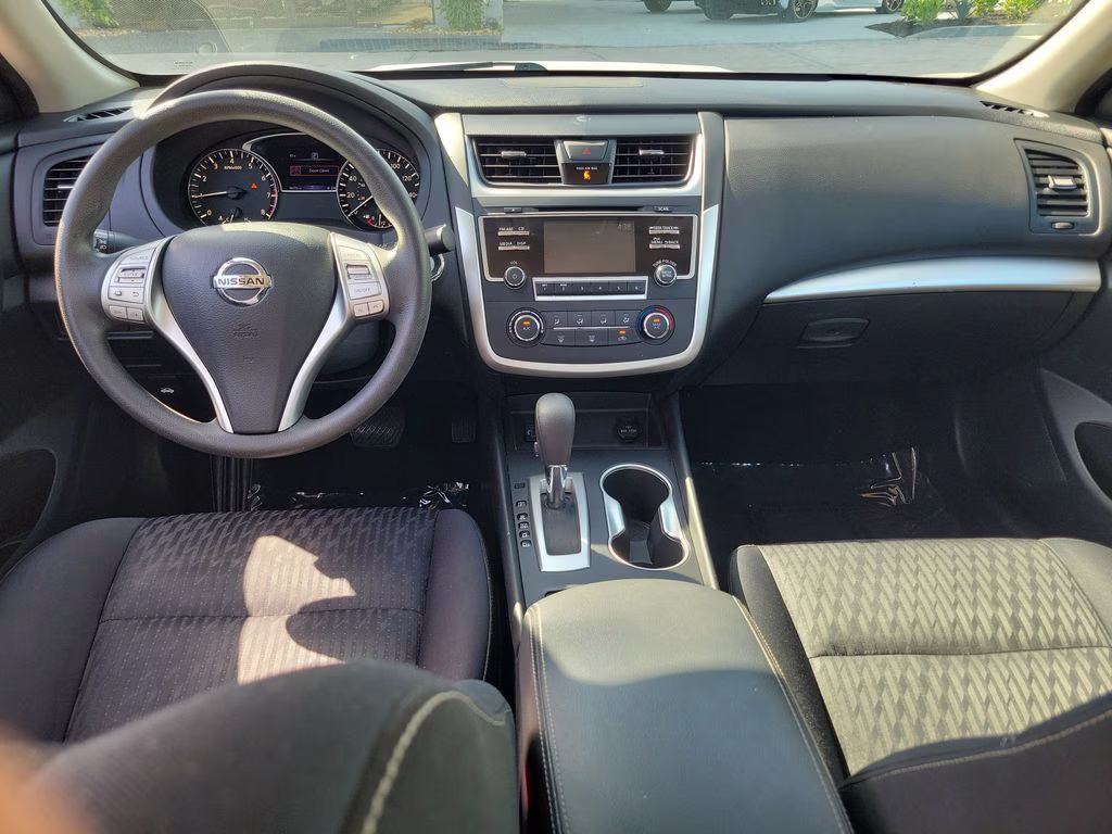 2018 Brilliant Silver Metallic Nissan Altima 2.5 S FWD Sedan