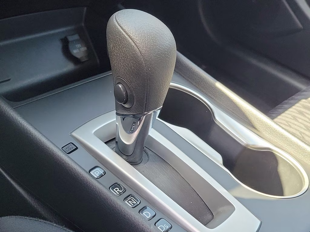 2018 Brilliant Silver Metallic Nissan Altima 2.5 S FWD Sedan