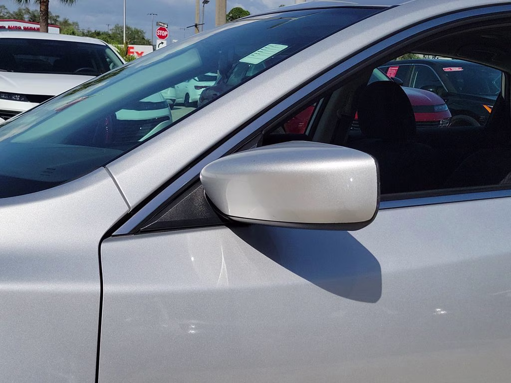 2018 Brilliant Silver Metallic Nissan Altima 2.5 S FWD Sedan