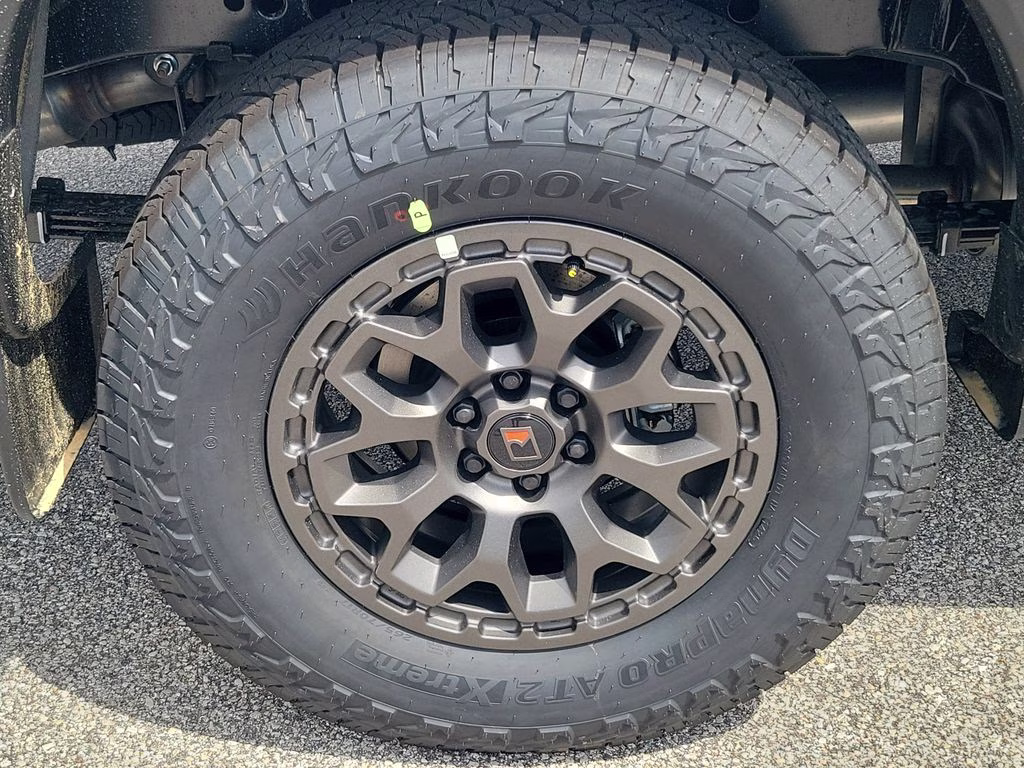 2026 Boulder Gray Pearl Nissan Frontier PRO-4X 4X4 Truck