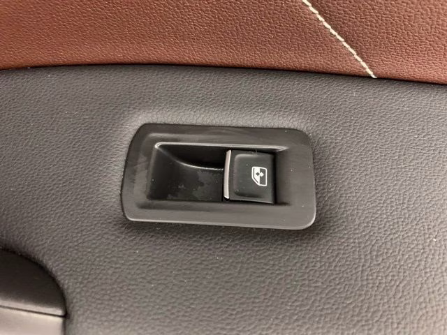 2022 Deep Black Pearl Volkswagen Tiguan 2.0T SEL R-Line AWD SUV