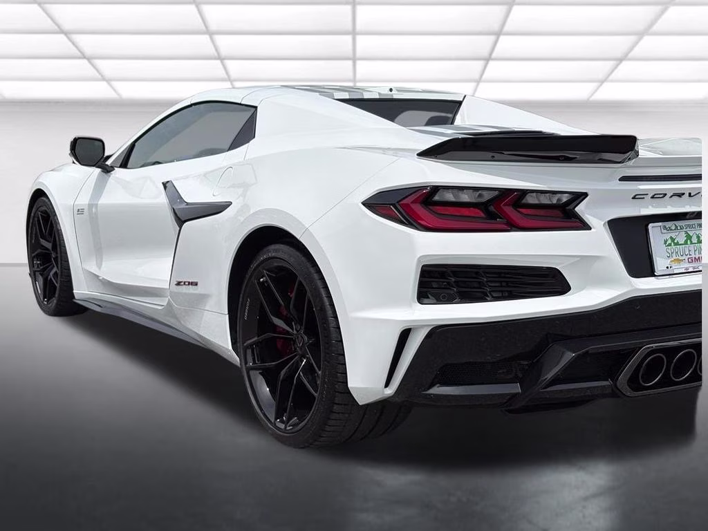 2026 Arctic White Chevrolet Corvette Z06 RWD Convertible