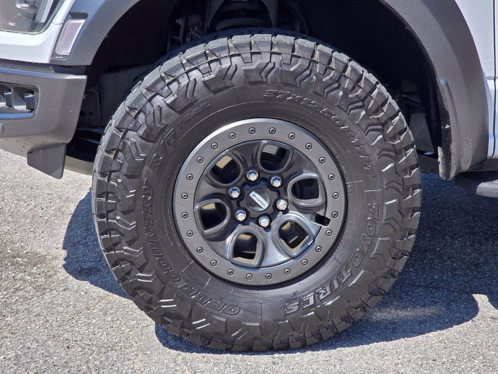 2023 Oxford White Ford F-150 Raptor 4X4 Truck