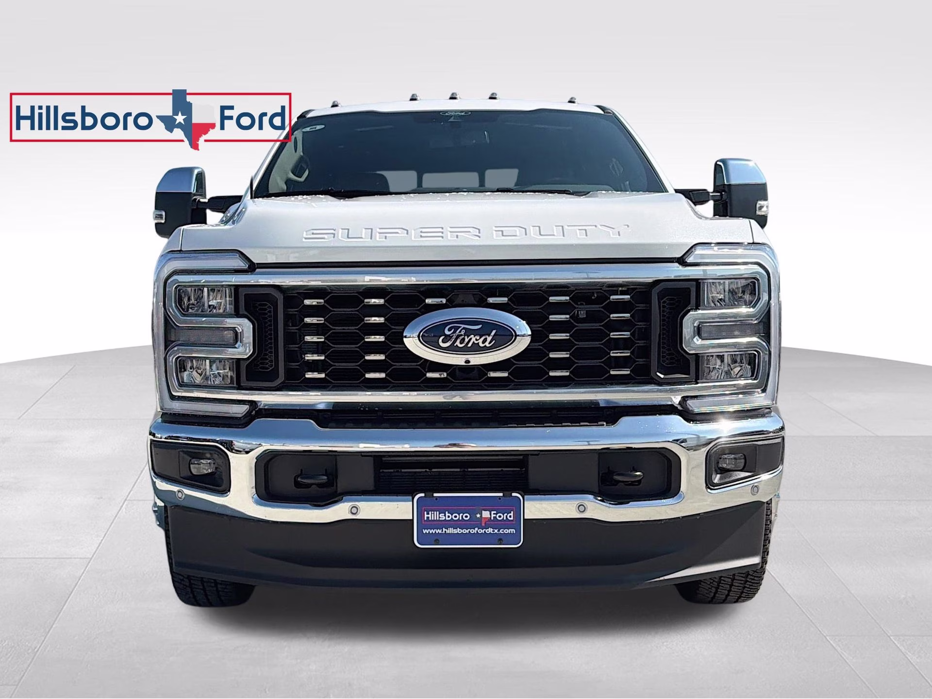 2026 Star White Metallic Tri-Coat Ford Super Duty F-350 DRW King Ranch 4X4 Truck